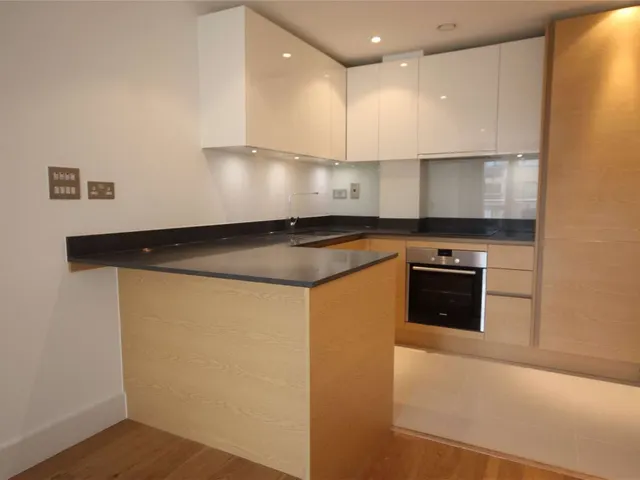Photo 3 — Newton Court, Kingsley Walk, Cambridge, CB5 8TH