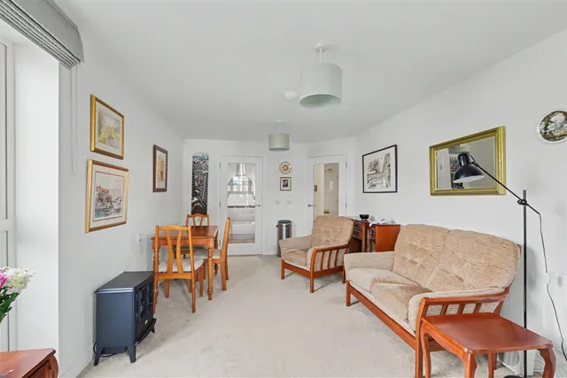 Wilmot Lane, Beeston, NG9, photo 3