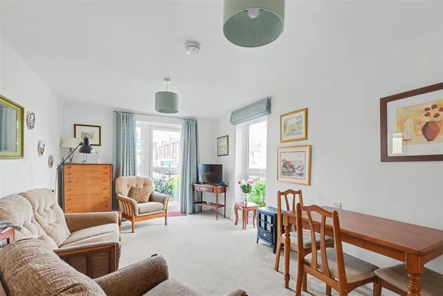 Wilmot Lane, Beeston, NG9, photo 2