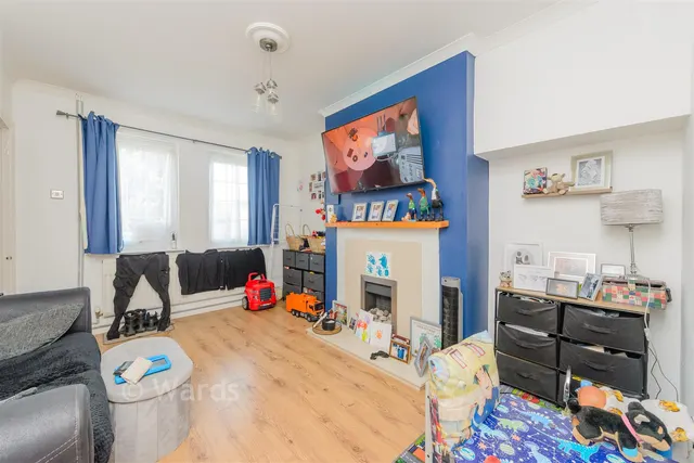 Elm Road, Gravesend, DA12, photo 2