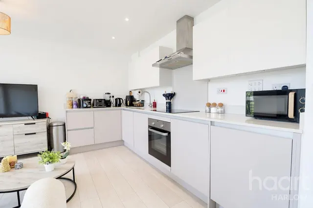 Magnolia House, Harlow, CM20, photo 3