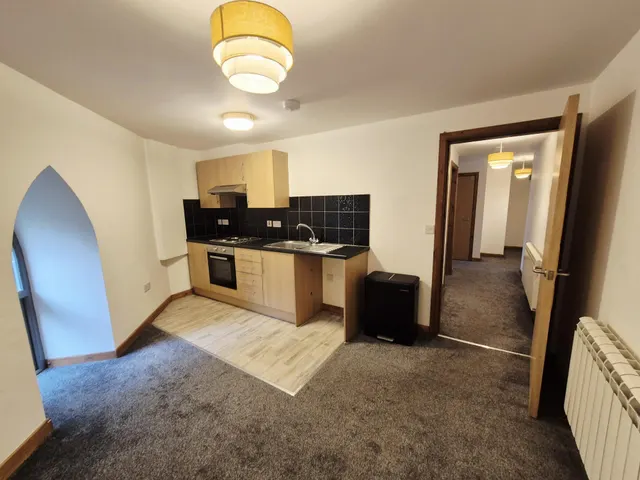 Bangor Road, Penmaenmawr, LL34, photo 2