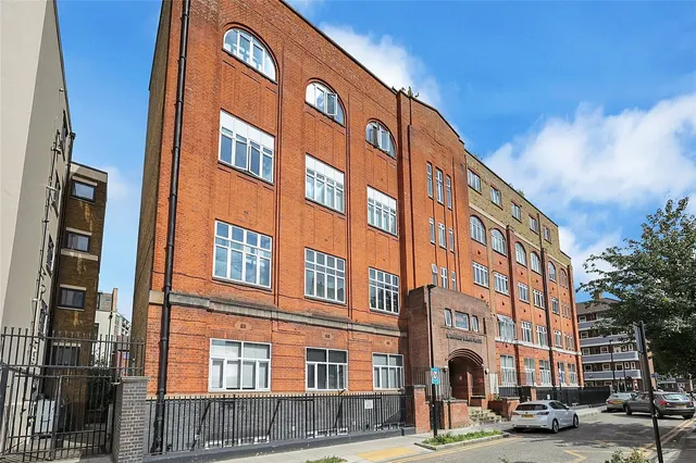 Henriques Street, London, E1, photo 1