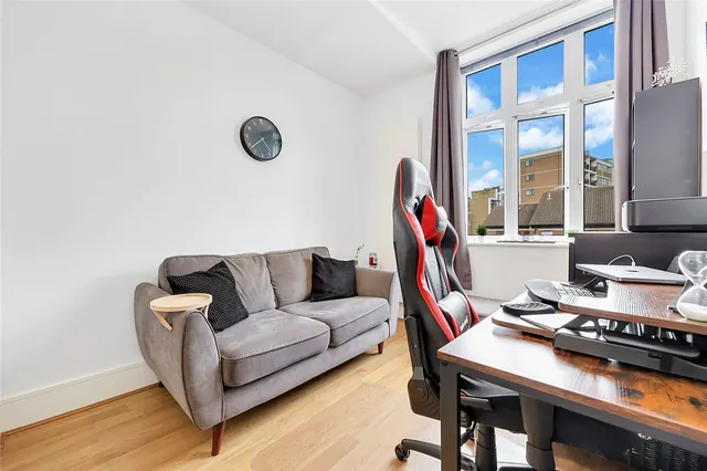 Henriques Street, London, E1, photo 2