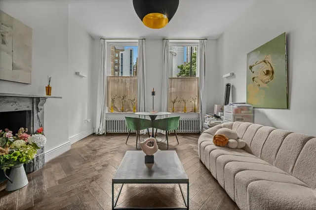 Guilford Street, Bloomsbury, WC1N, photo 1