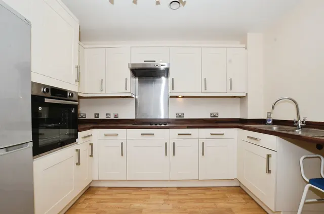 Lower Luton Road, Harpenden, AL5, photo 2