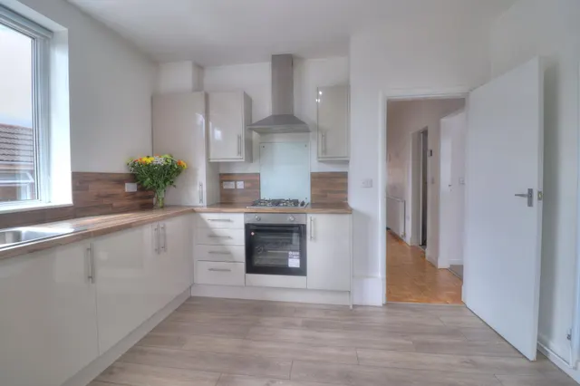 Beacon Avenue, Leicester, LE4, photo 3