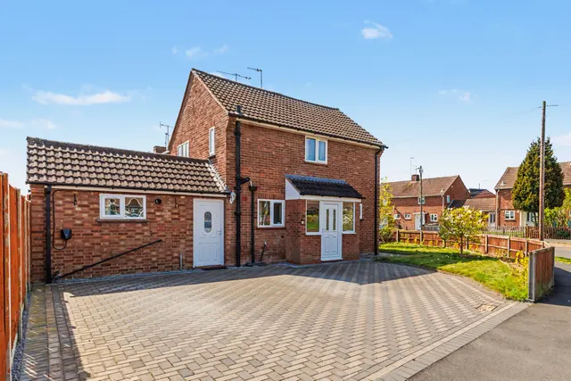 Orchard Road, Pershore, WR10, photo 1