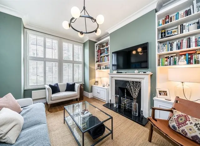 Photo 3 — Gaskarth Road, Balham, SW12