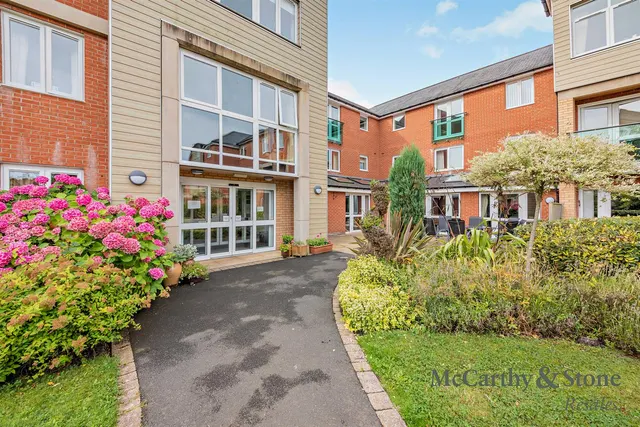 North Road, Ponteland, NE20, photo 1