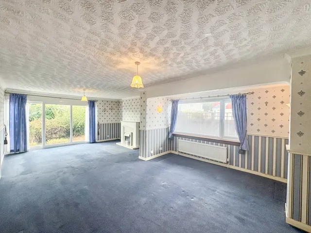 Kilwinning, KA13, photo 2