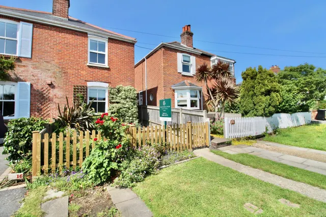 Broad Lane, Lymington, SO41, photo 1