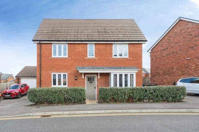 Wilson Road, Banbury, OX16, photo 1