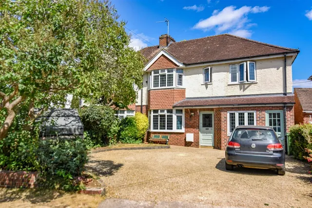 4 bedroom house, Kingshill Park, Dursley, GL11