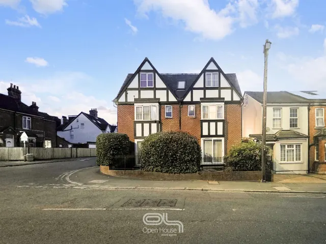 Kitchener Road, High Wycombe, HP11, photo 1