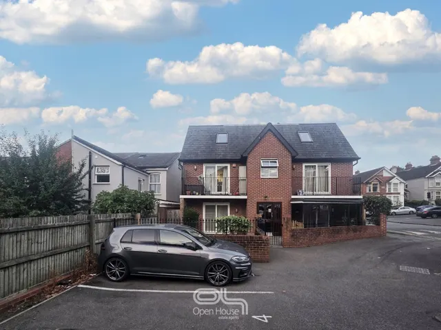 Kitchener Road, High Wycombe, HP11, photo 2