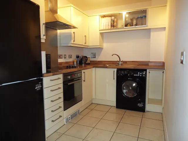 Boston Place, Portswood, SO17, photo 2