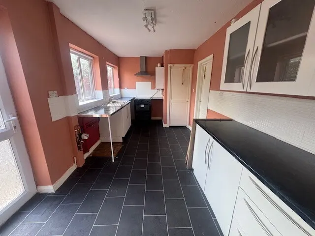Photo 3 — Longmead Drive, Nottingham