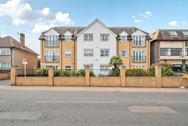 High Street, West Wickham, BR4, photo 1