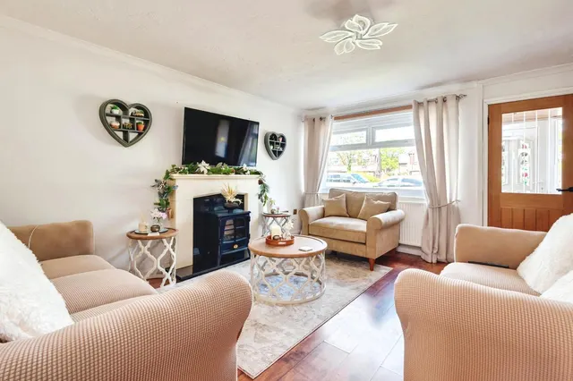Photo 2 — Canford Close, Great Sankey, Warrington, Cheshire, WA5