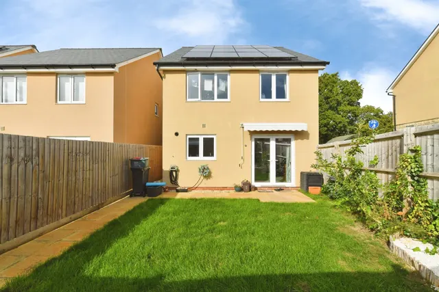 Biddle Combe Close, Wells, BA5, photo 3