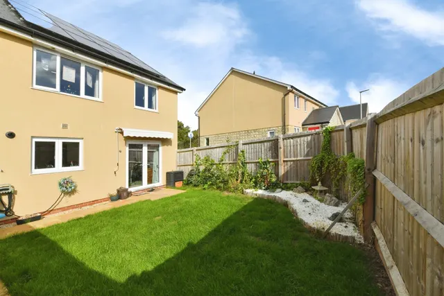 Biddle Combe Close, Wells, BA5, photo 2