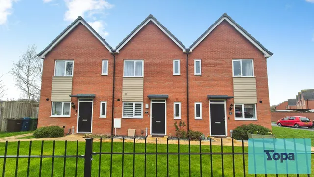 Trubshaw Grove, Stafford, ST16, photo 1