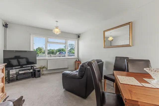 Photo 3 — Welchman Place, Tysoe, CV35