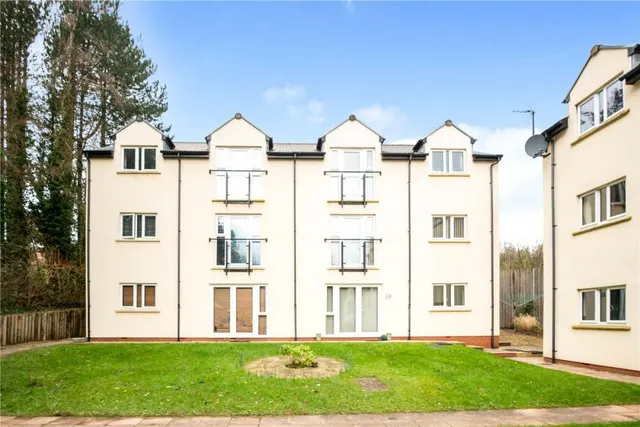 Cherry Orchard Road, Lisvane, CF14, photo 1