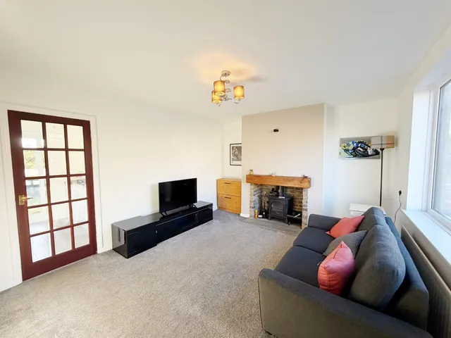 Moorside Crescent, Fishburn, TS21, photo 2