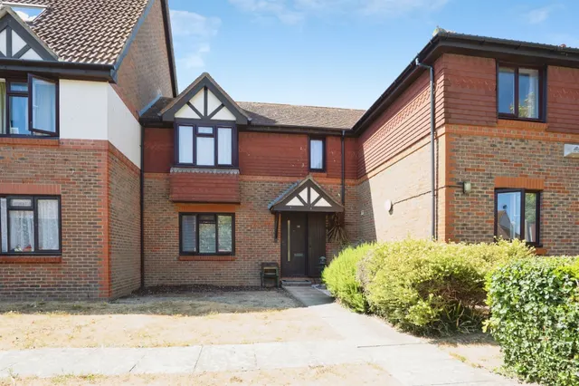 Victoria Road, Bognor Regis, photo 1