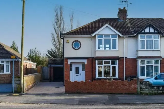 Shrivenham Road, Swindon, SN1, photo 1