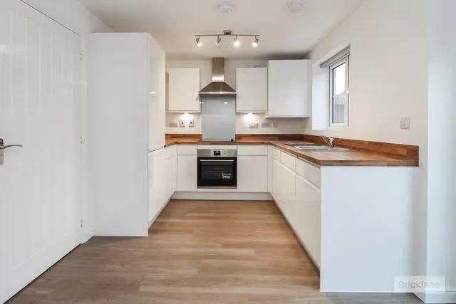 Stanier Drive, Market Harborough, LE16, photo 2