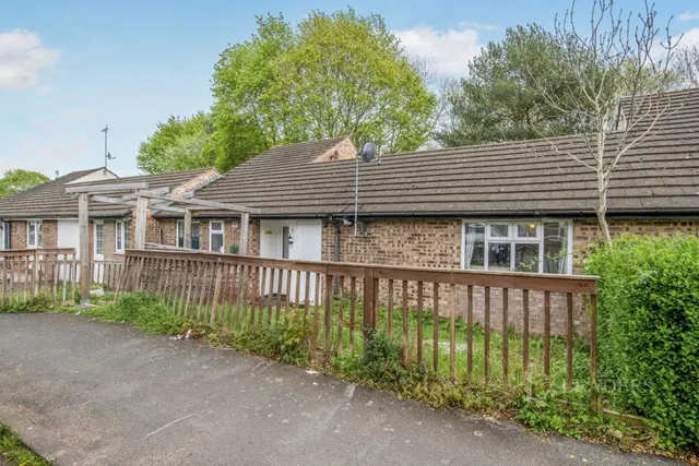 Meadow Road, Droitwich, WR9, photo 1