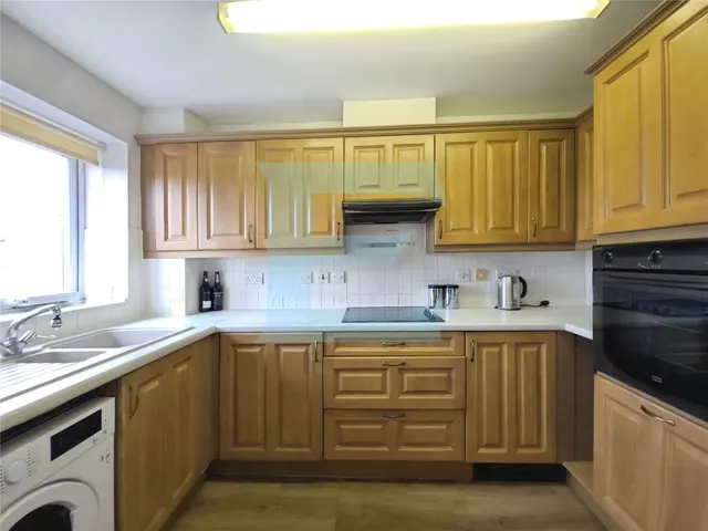 Langstone Way, Mill Hill, NW7, photo 2
