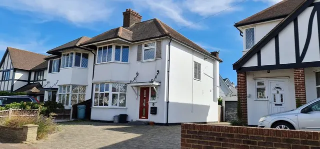 Bridgwater Drive, Westcliff-On-Sea, Essex, SS0 0DH, photo 1