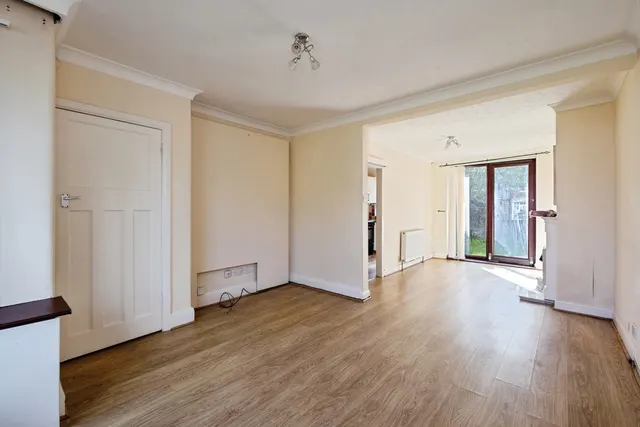 Albert Gardens, Manchester, M40, photo 3
