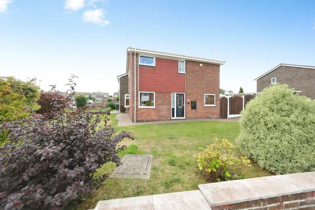 Lambcote Way, Maltby, Rotherham, photo 1