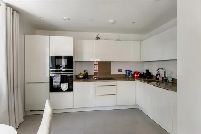 Sovereign Place, Tunbridge Wells, TN4, photo 3