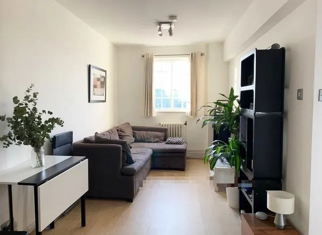 Photo 2 — Woburn Place, Bloomsbury, WC1H
