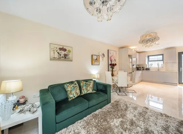Photo 3 — Pallister Terrace, Roehampton Vale, SW15