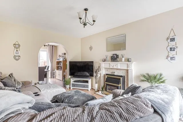 Archer Drive, Aylesbury, HP20, photo 2