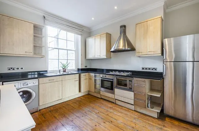 St. Johns Wood Road, St. Johns Wood, NW8, photo 2