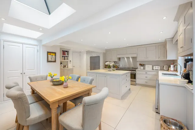 Stokenchurch Street, Fulham, SW6, photo 2