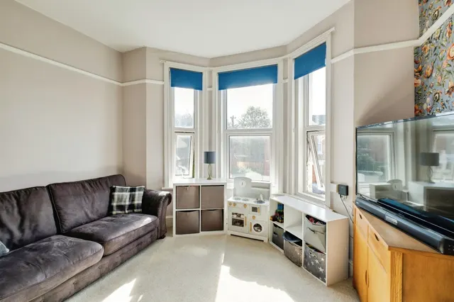 Photo 3 — Belvedere Road, BOURNEMOUTH