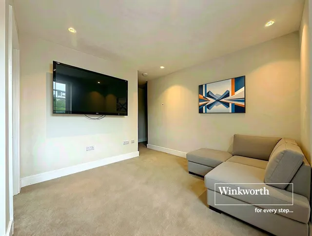 Ringwood Road, Ferndown, BH22, photo 2