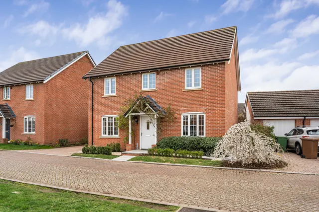 Storksbill Lane, Southmoor, photo 1