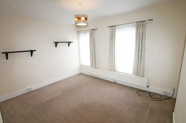 Howbury Street, Bedford, photo 2