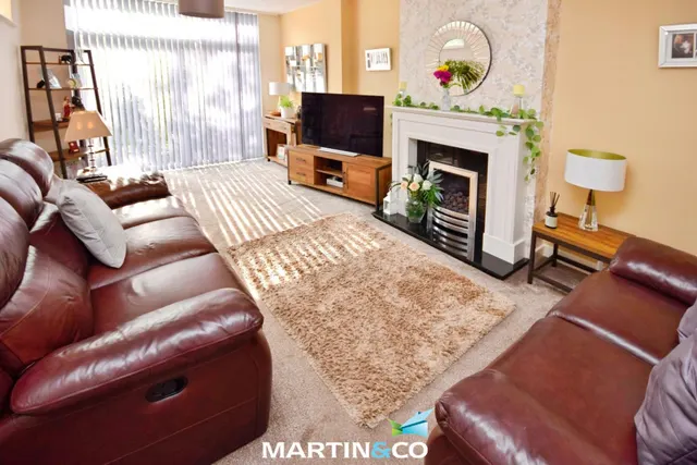 Photo 3 — Arundel Crescent, Solihull, West Midlands