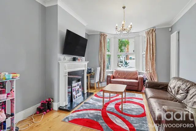 Stanley Road, London, E18, photo 2